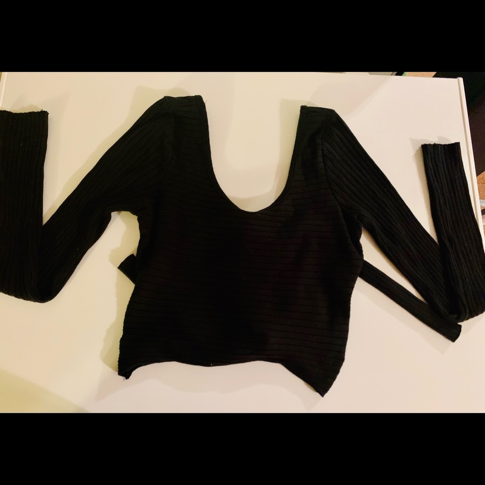 NWOT Black Long Sleeve Top With Open Back.